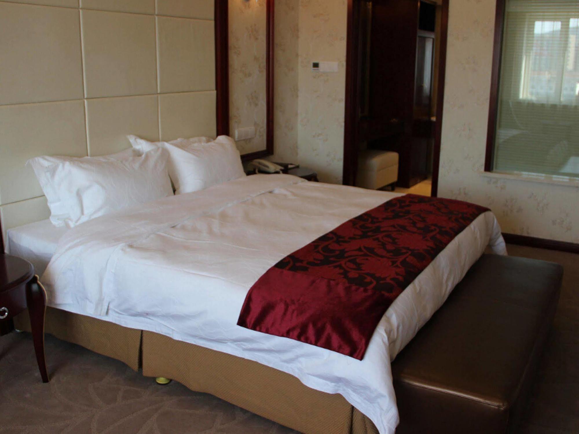 Dalian Southern Airline Pearl Hotel Exterior foto
